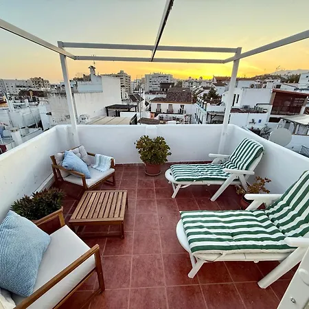Old Town House With Terrace Marbella