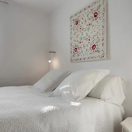 Old Town House With Terrace * Marbella