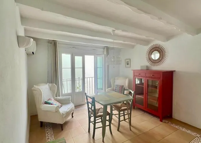 Old Town Charming Retreat With Sunny Terrace *